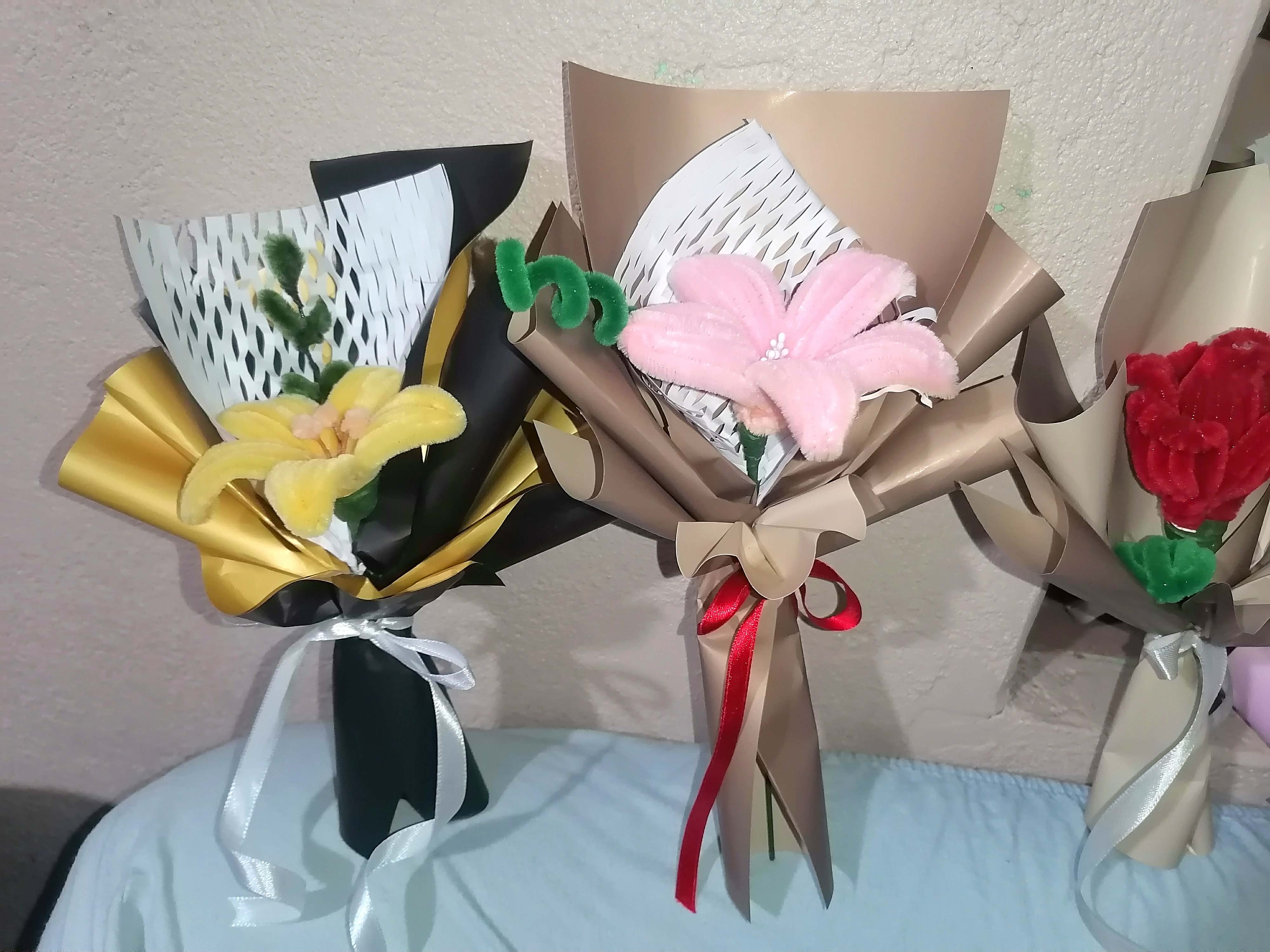 Fuzzy Wire Bouquet